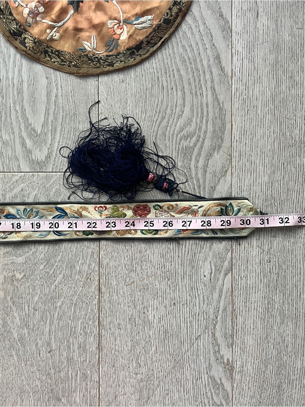 Vintage Embroidered Silk Textile Fabric Pieces 1940’s Antique Era - Picture 8 of 11